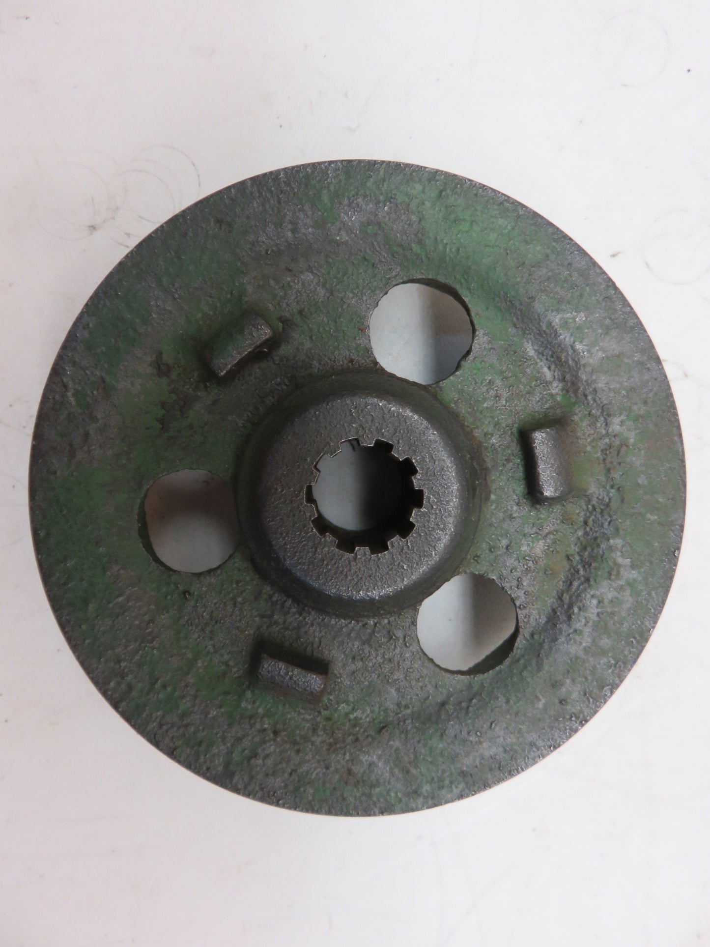 B2124R John Deere Generator Drive Pulley For A, AR, AO, B, BR, BO, H