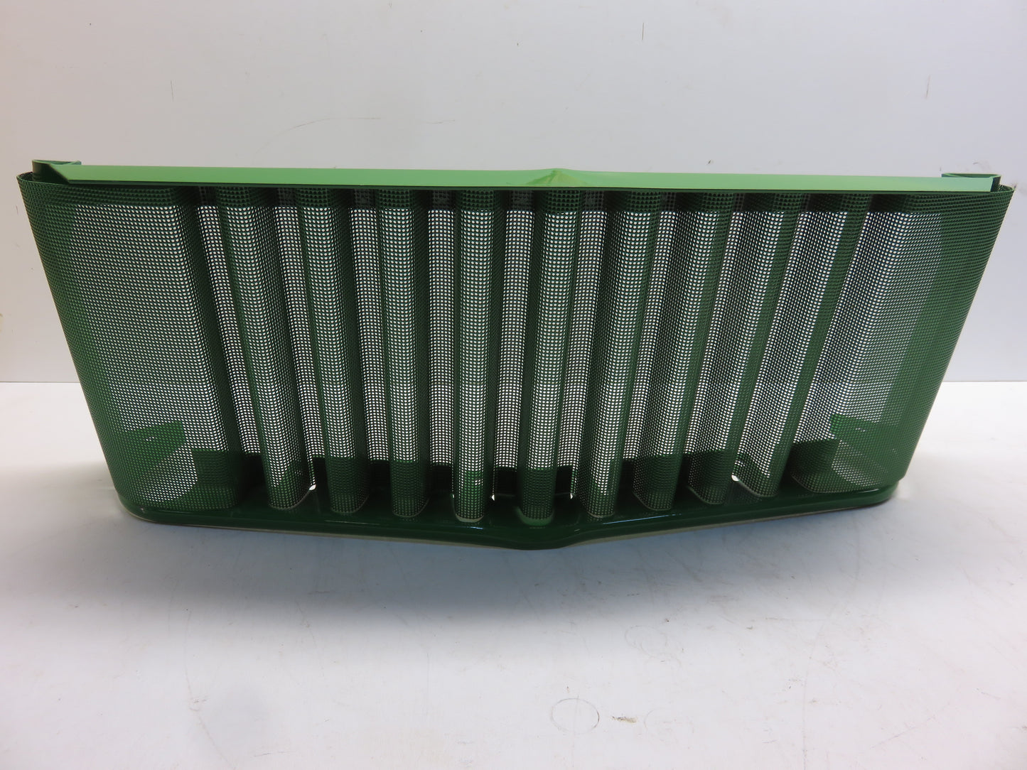 AR26494 John Deere Front Grille Screen For 3010, 3020