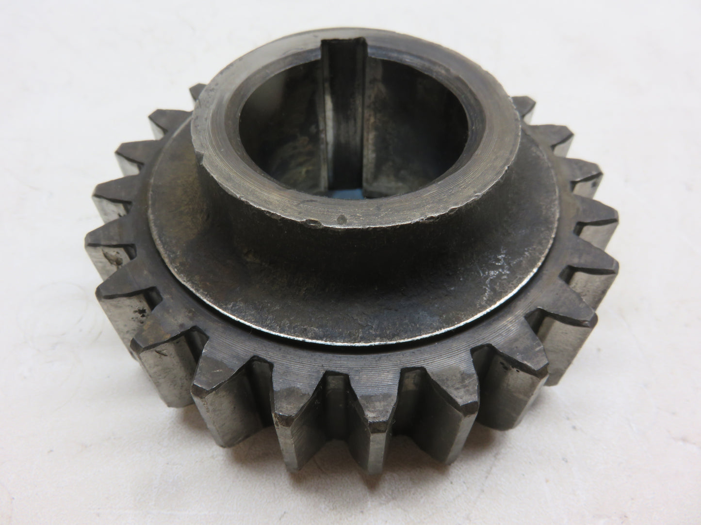 A4026R John Deere Fourth And Sixth Speed Pinion Gear For A, 60, 620, 630