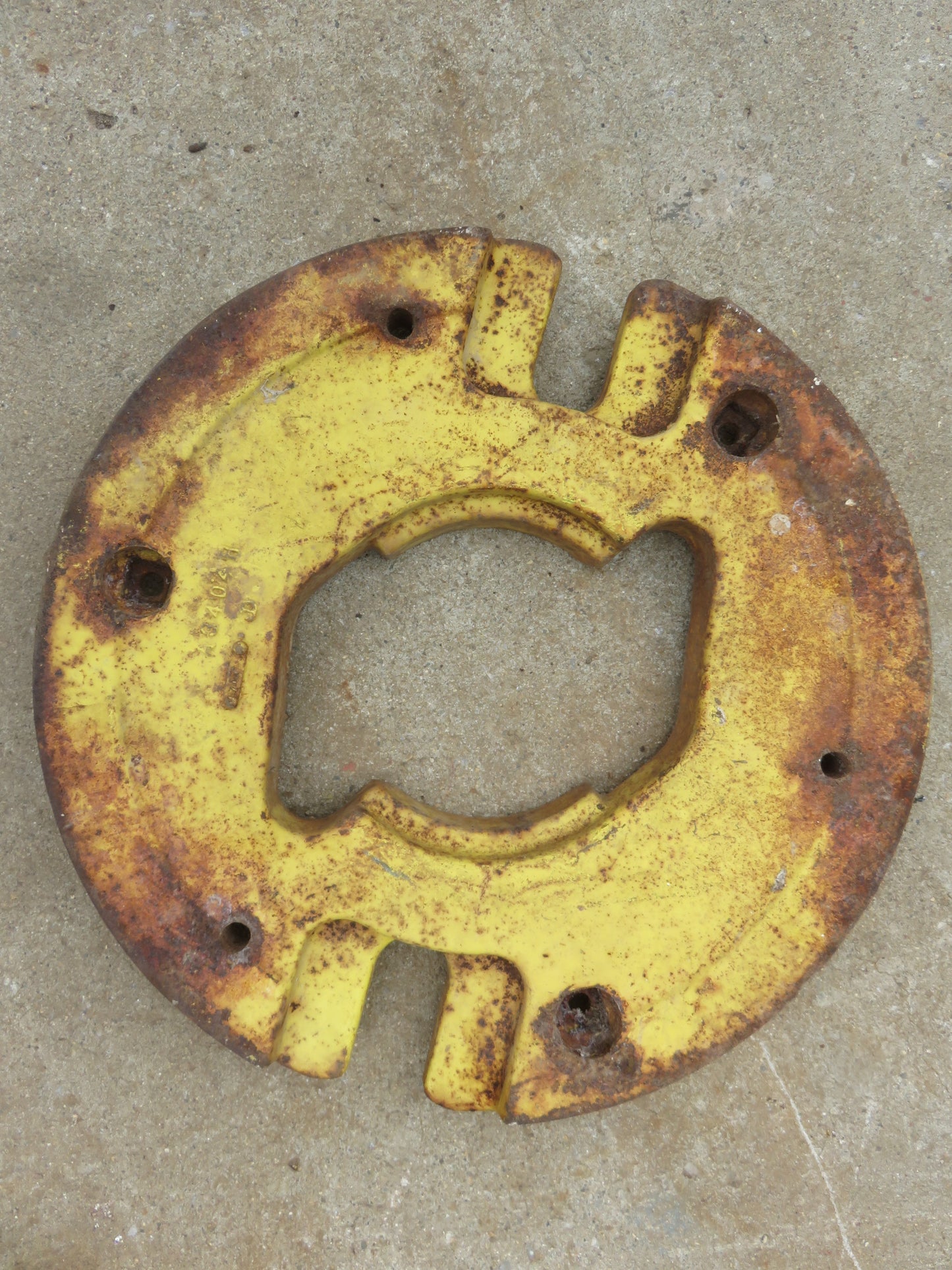 A3404R John Deere Rear Wheel Weight For 50, 60, 70, 80, 520, 620, 720, 820, 530, 630, 730, 830