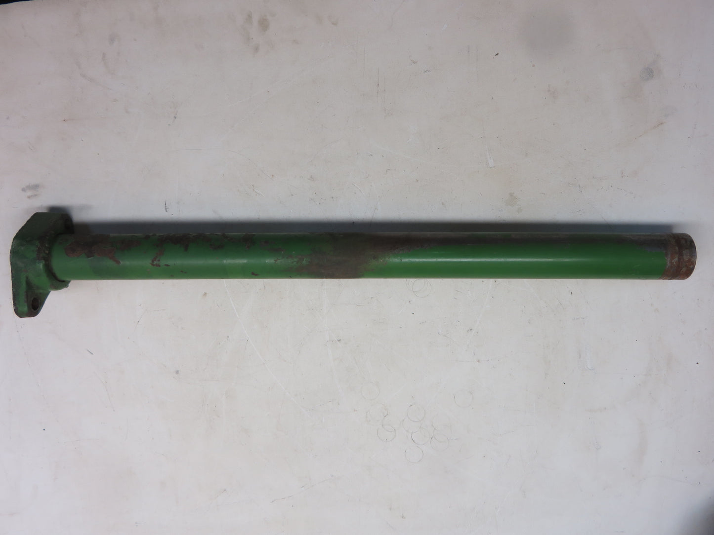 R1686R, F1666R John Deere Fan Drive Shaft Tube For 80, 820, 830