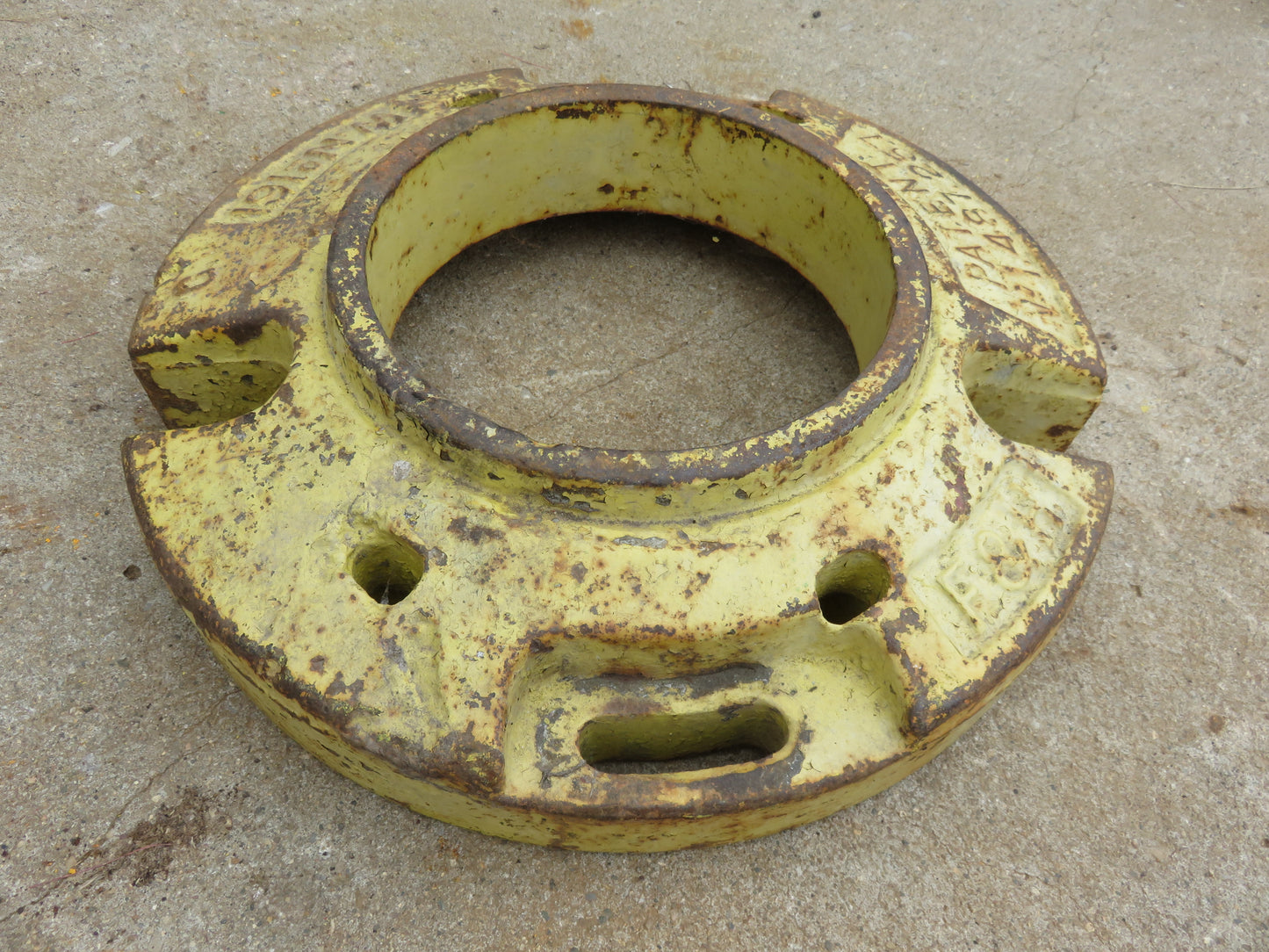 F AND H John Deere Rear Wheel Weight For A, B, D, G