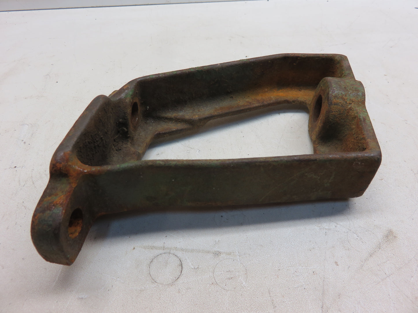 D2376R John Deere Air Cleaner Support Bracket For D