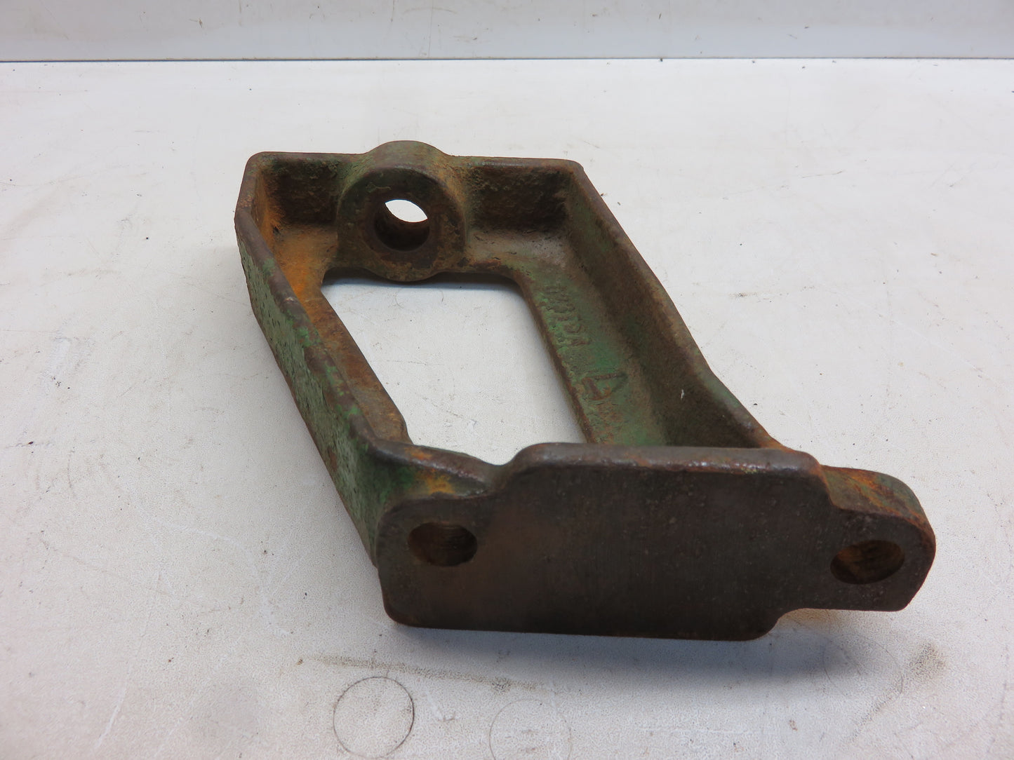 D2376R John Deere Air Cleaner Support Bracket For D