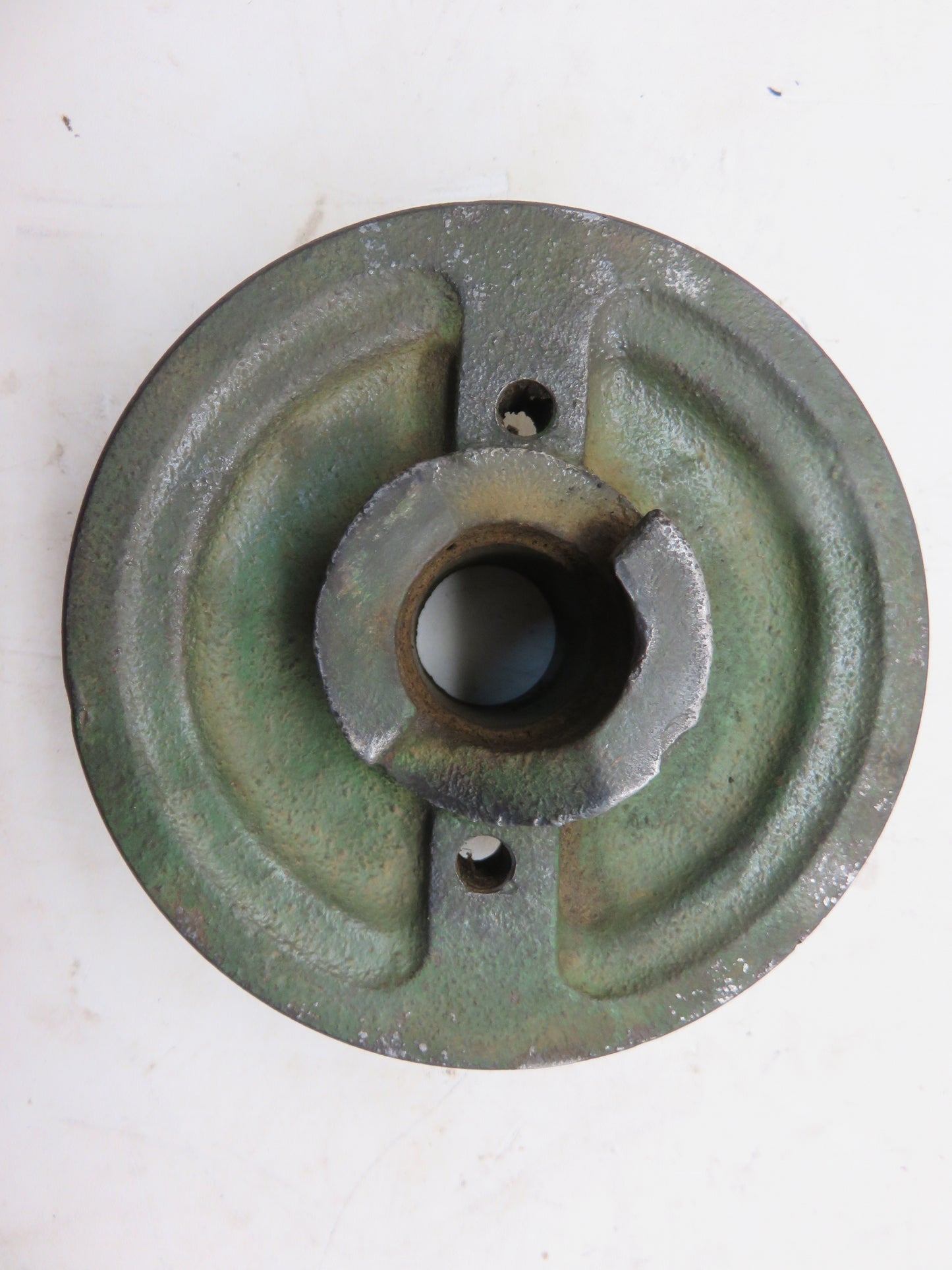 M1766T John Deere Crankshaft Pulley For 40, 320