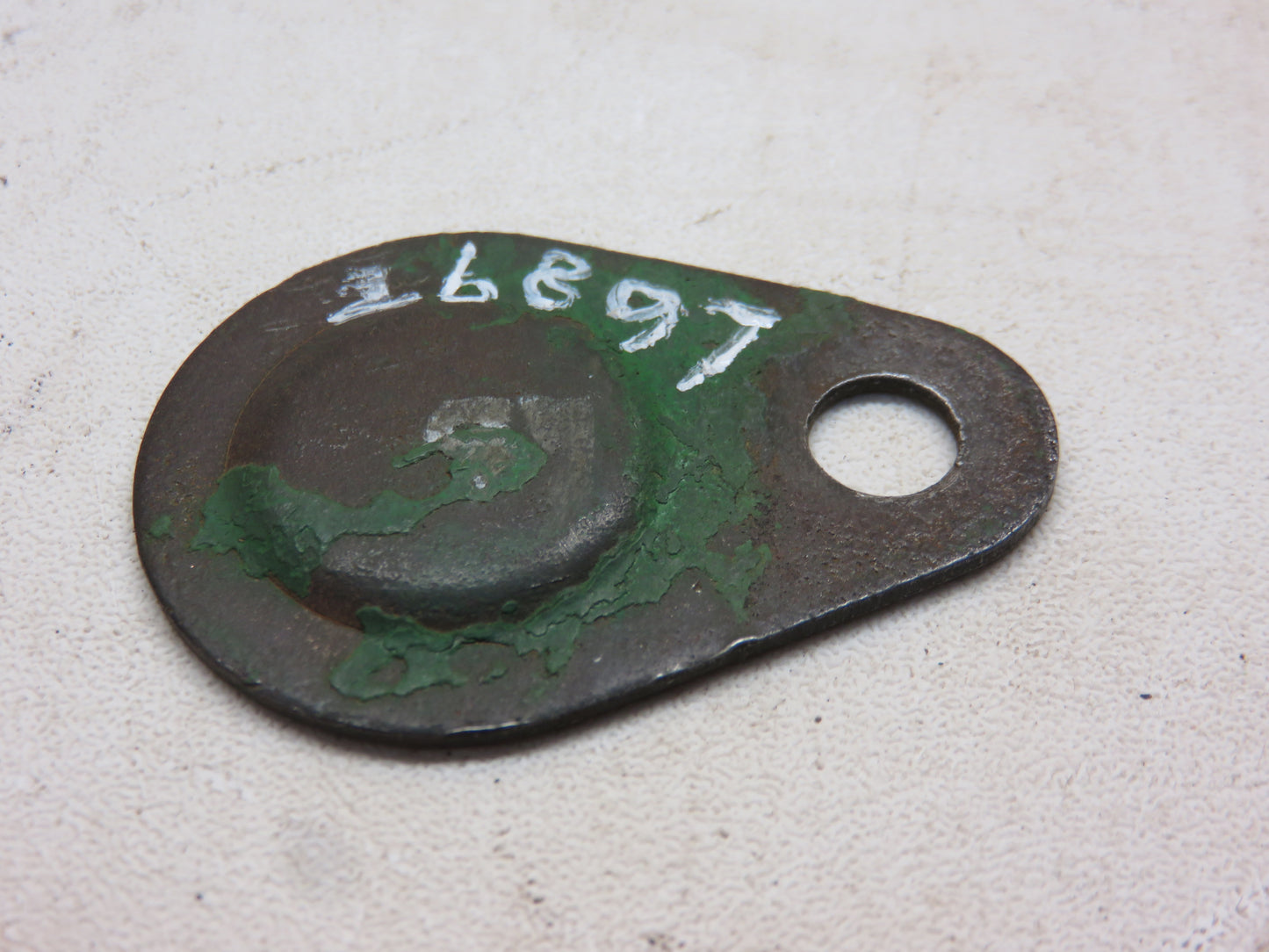 L689T John Deere Timing Hole Cover For L, LA, LI, M, 40, 320, 420, 330, 430, 435, 1010, 2010