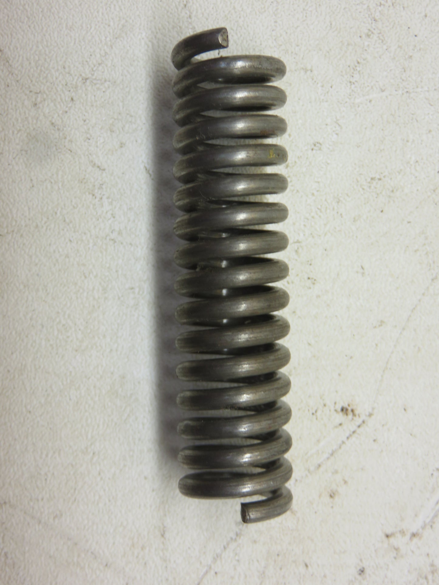 A597R John Deere Shifter Spring For A, G, R, 60, 70, 80, 620, 720, 820, 630, 730, 830