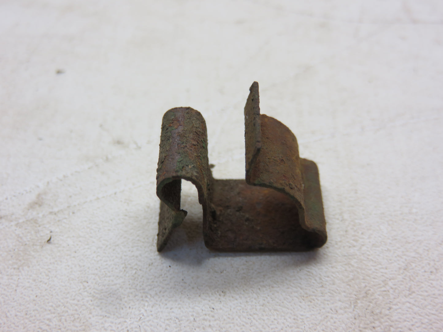 M632T John Deere Wiring Clip For M, 40, 320, 420, 330, 430, 435, 1010