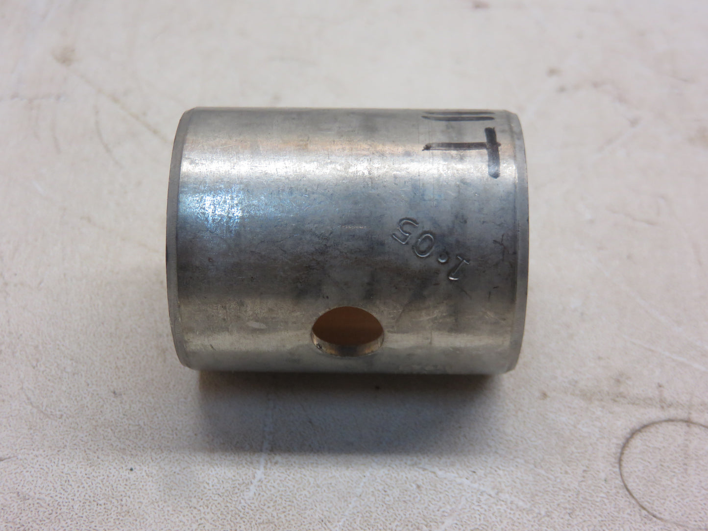 M711T John Deere Piston Wrist Pin Bushing For M, 40, 320, 420, 330, 430