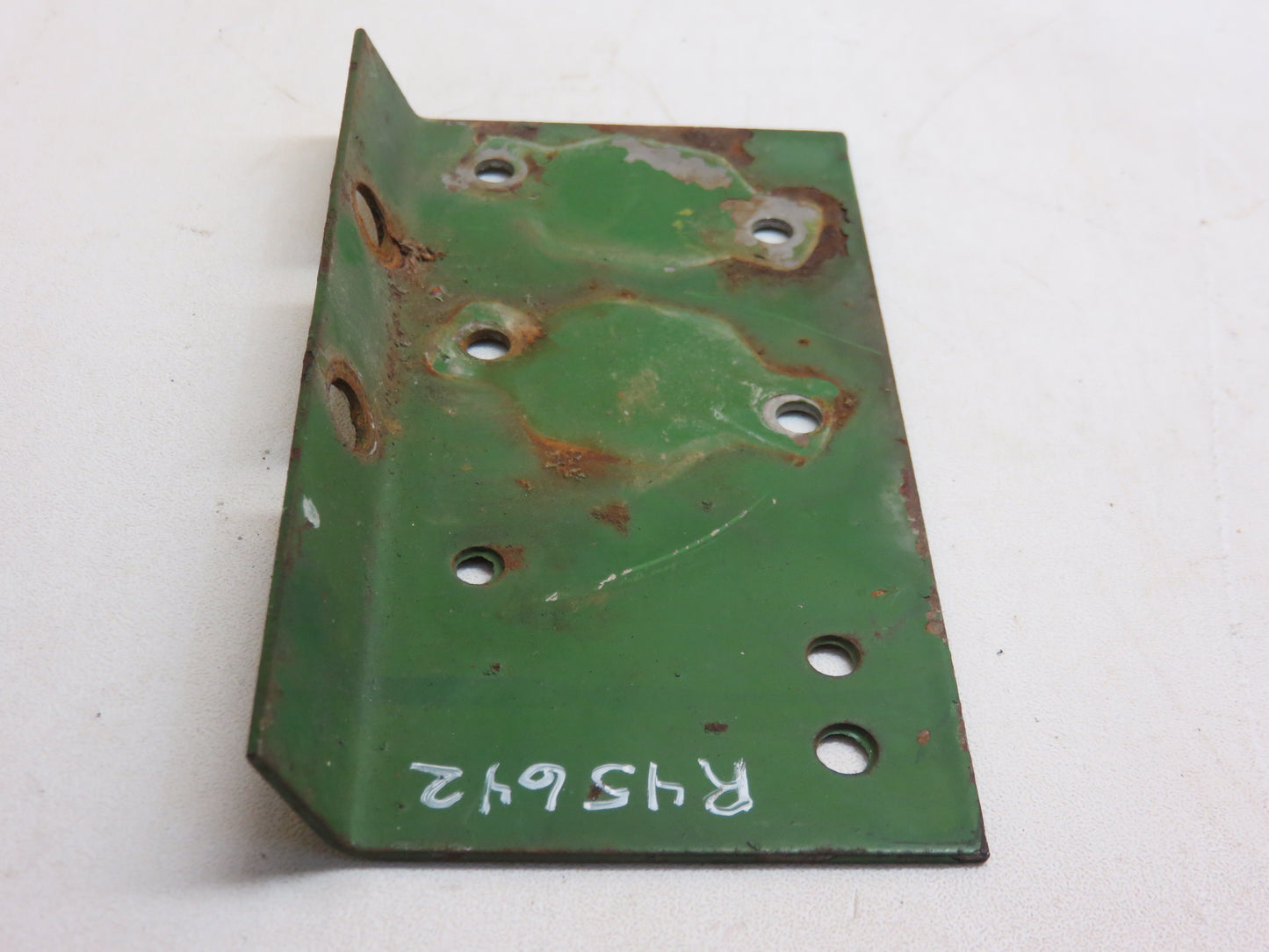 R45642 John Deere Circuit Breaker Bracket For 3010, 3020, 4000, 4010, 4020