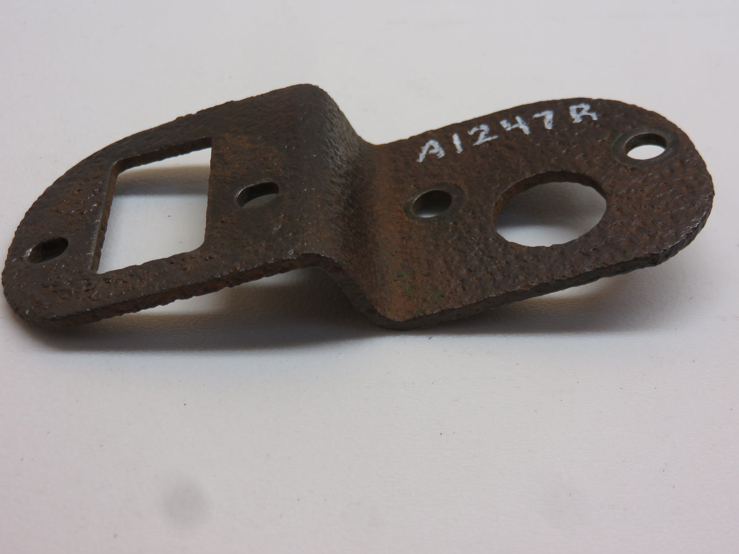 A1247R John Deere Heat Gauge Bracket For A, B, D, G