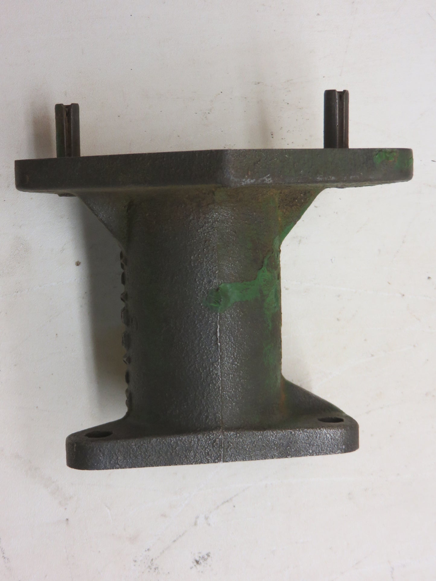 M1821T John Deere Quadrant Spacer For 40, 420, 430, 435, 1010