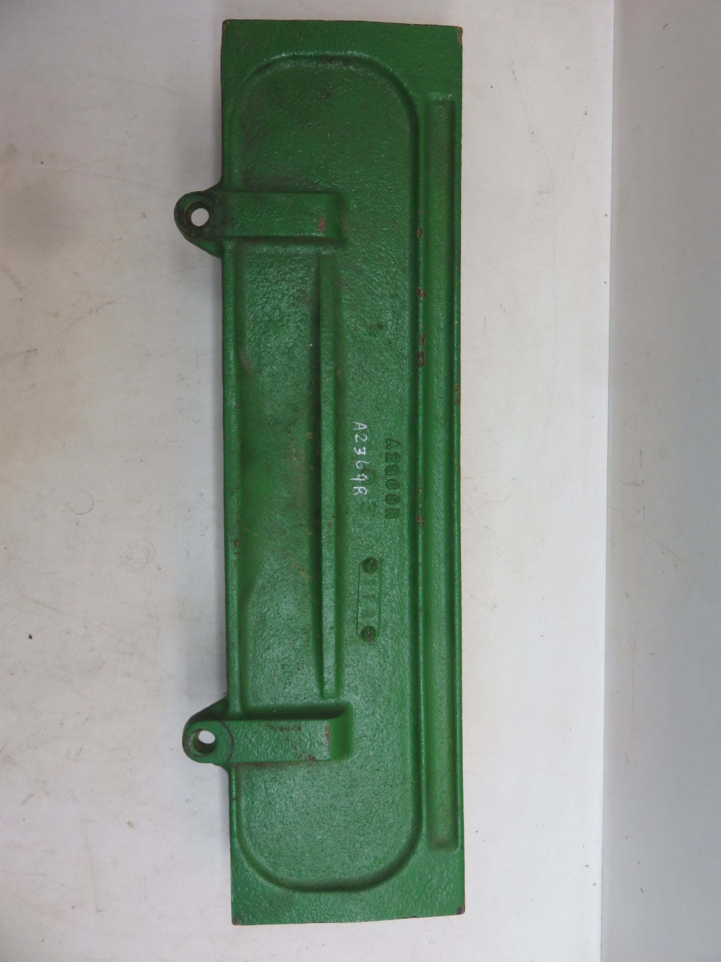 A2369R John Deere Radiator Side For A, 60, 620, 630