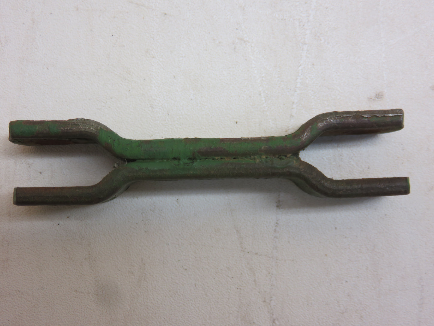 AM1918T John Deere Quadrant Link For 40, 420, 430, 435, 1010