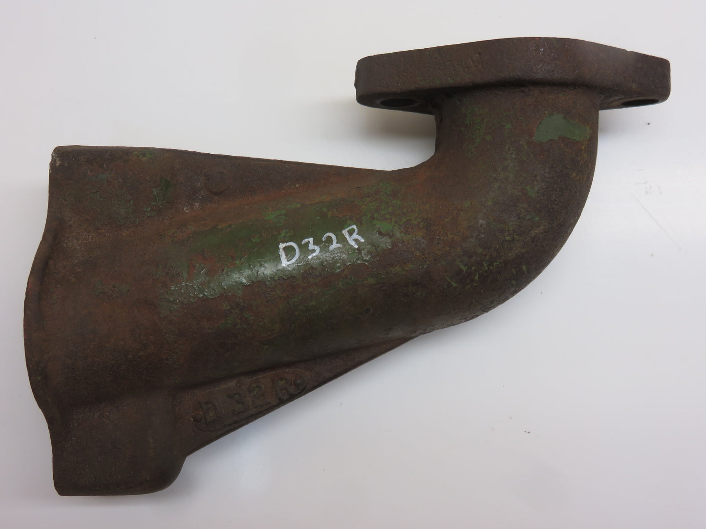 D32R John Deere Lower Water Pipe For D