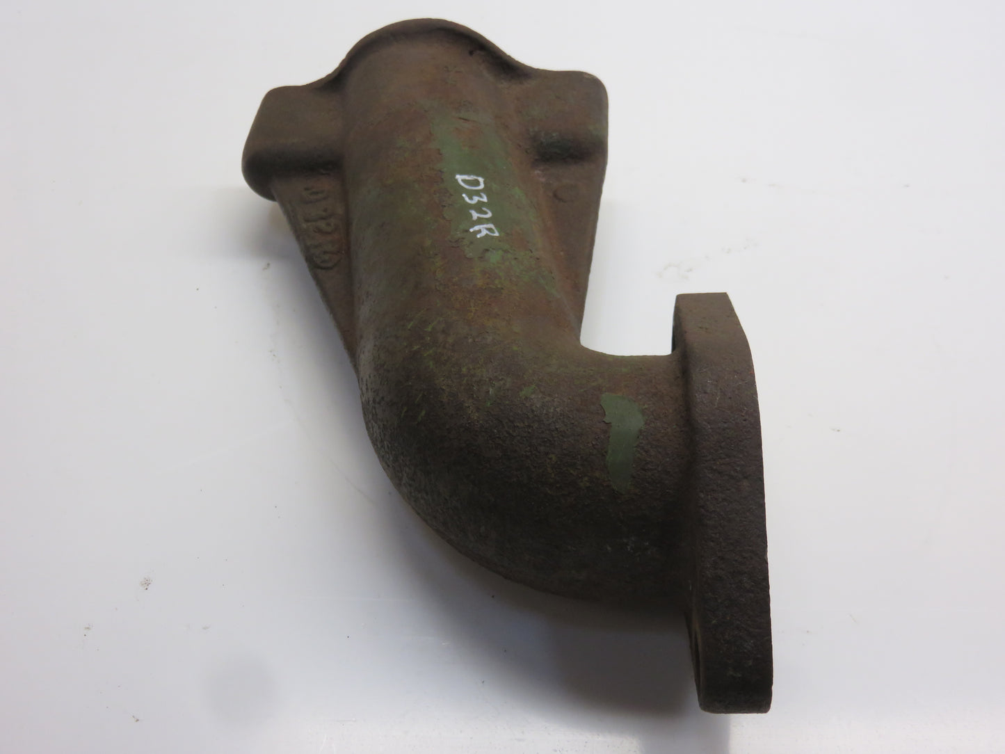 D32R John Deere Lower Water Pipe For D