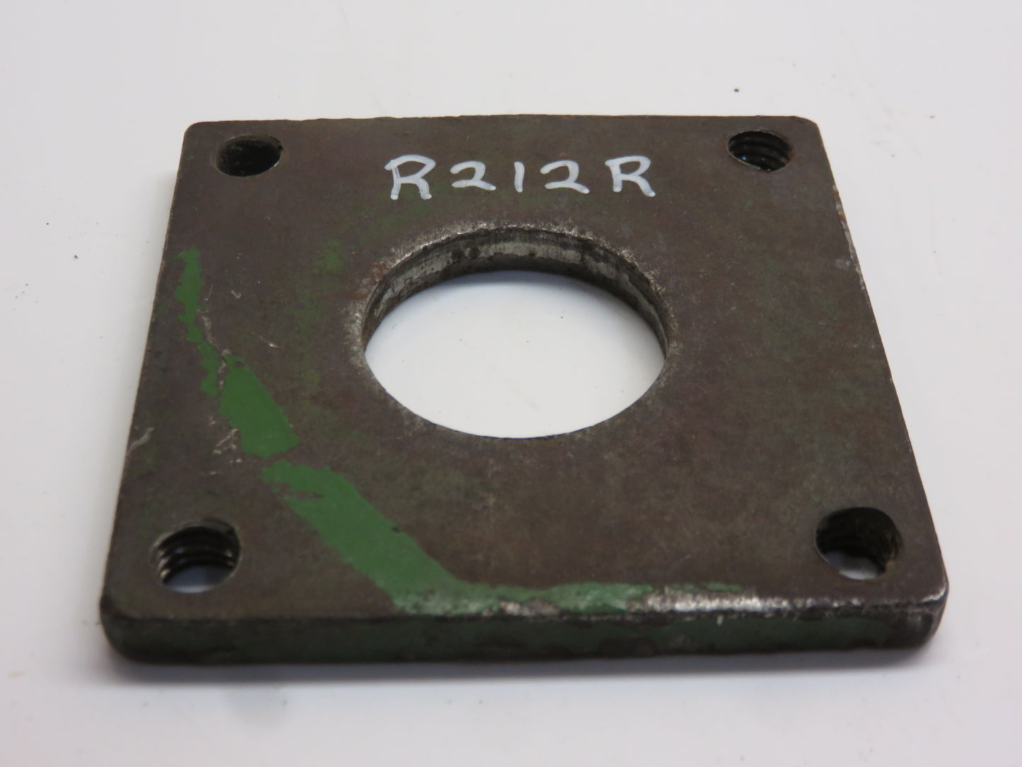 R212R John Deere Fan Drive Shaft Retainer For R