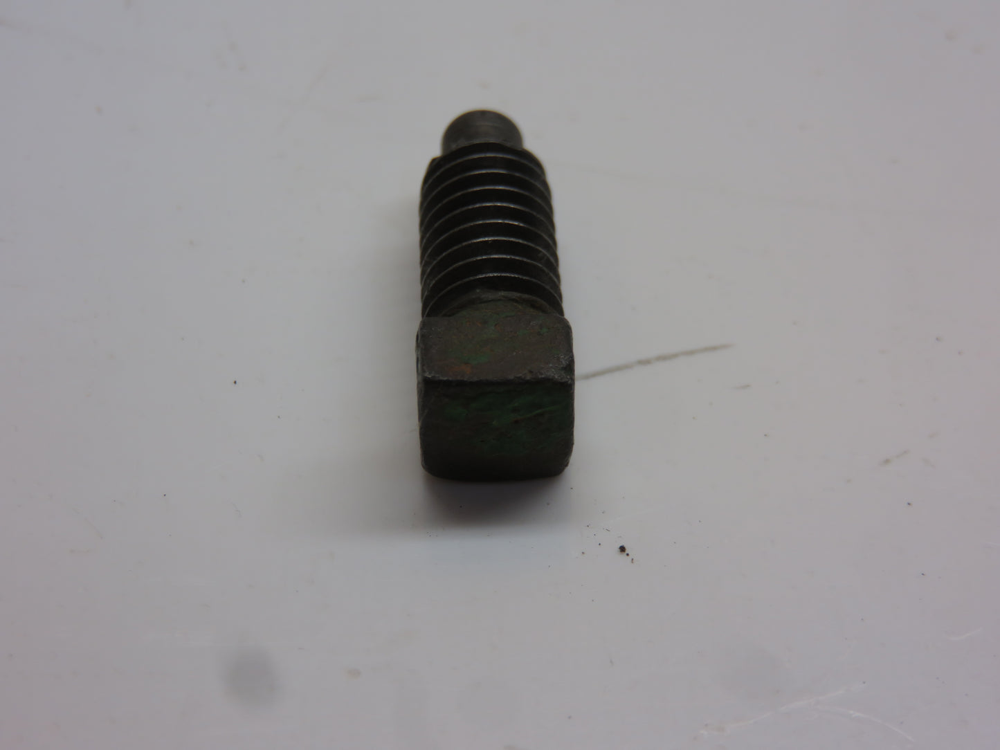 A320R, 22H42T John Deere Control Handle Dog Point Set Screw For A, B, G, H, R