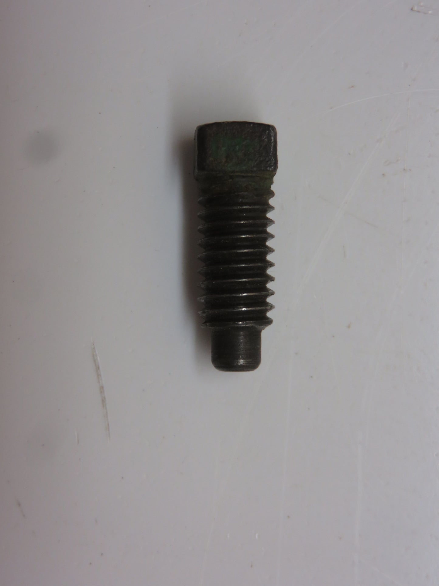 A320R, 22H42T John Deere Control Handle Dog Point Set Screw For A, B, G, H, R