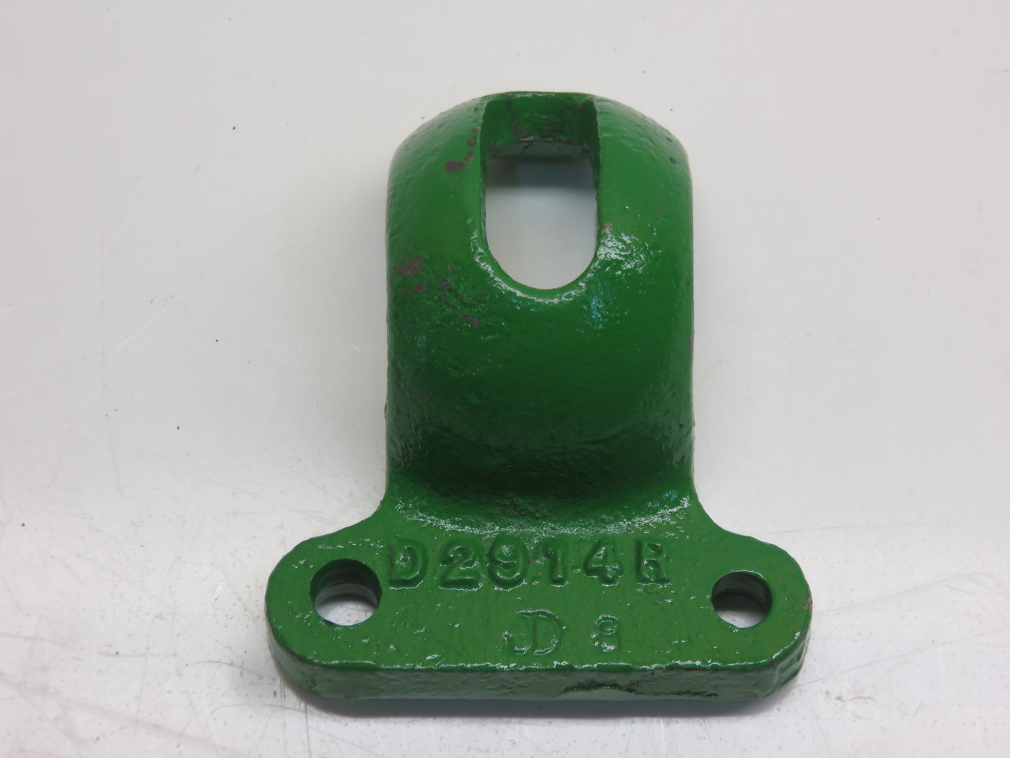 D2914R John Deere Light Bracket For A, AR, AO, B, BR, BO, D, 80, 820, 830