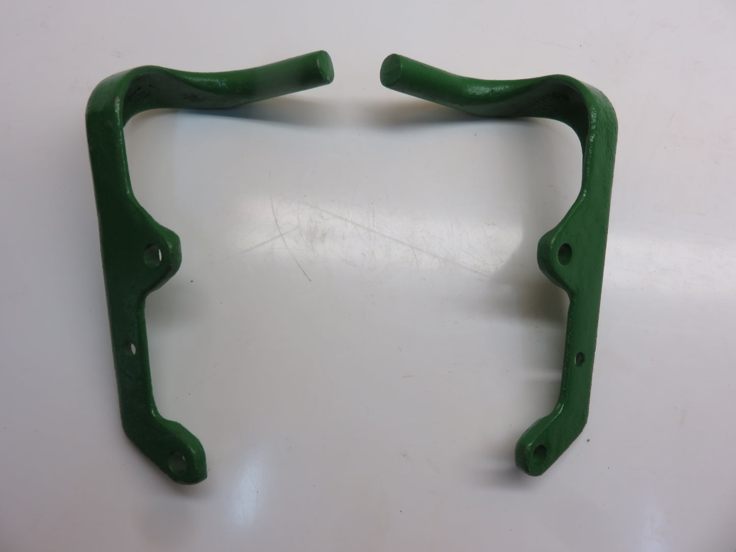 A2741R, A2742R John Deere Front Head Light Brackets For AR, AO