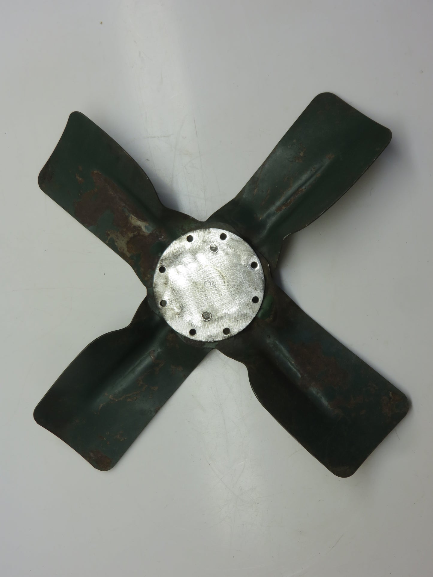 AL20108T John Deere Fan Blade For LUC, M