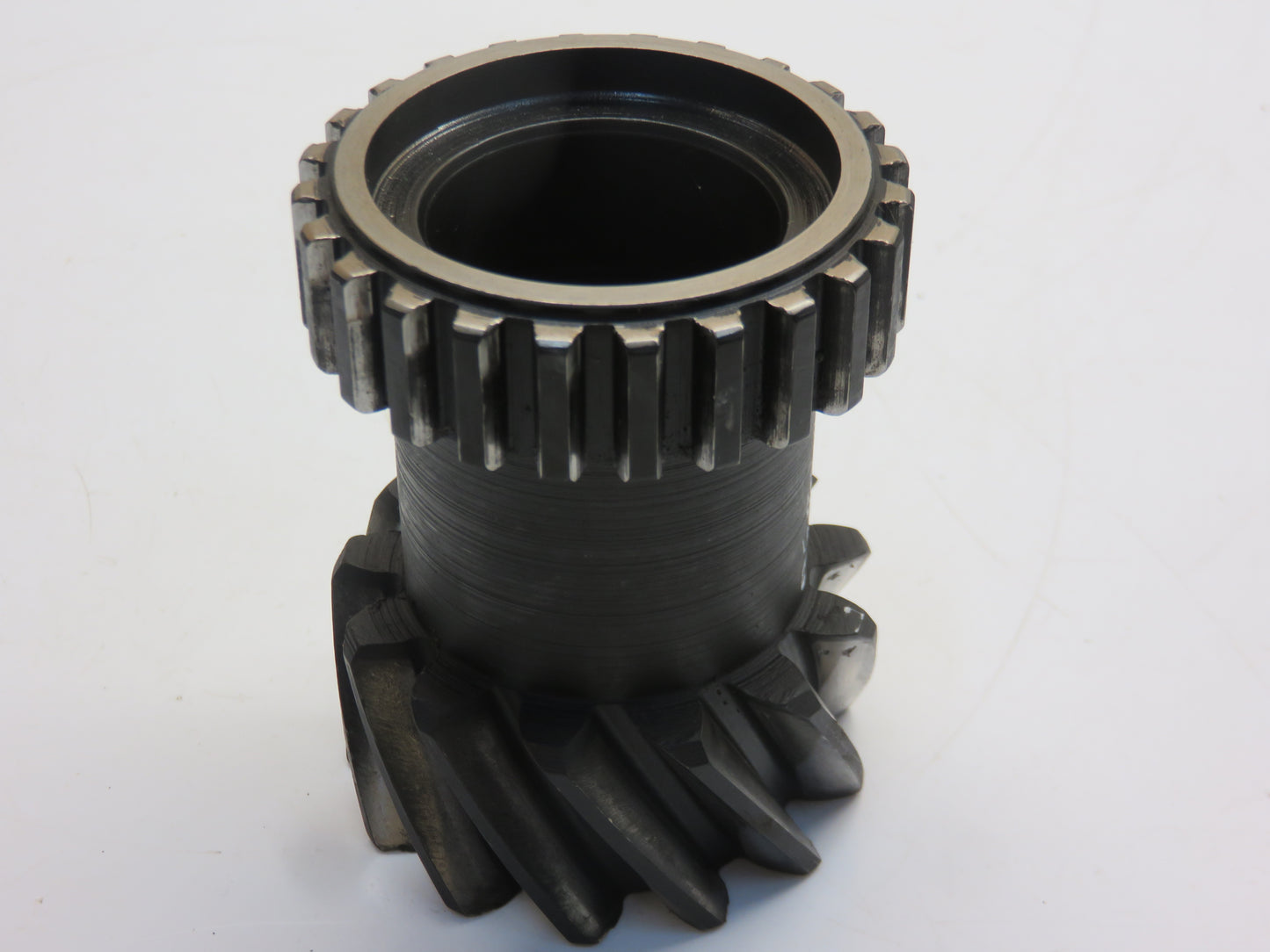 R59536 John Deere Low Range Pinion For 2510, 2520, 3020, 4030