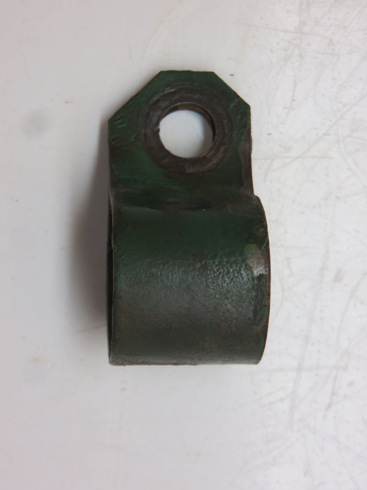 A4656R John Deere Clamp For 50, 60, 70, 80, 520, 620, 720, 820, 530, 630, 730, 830