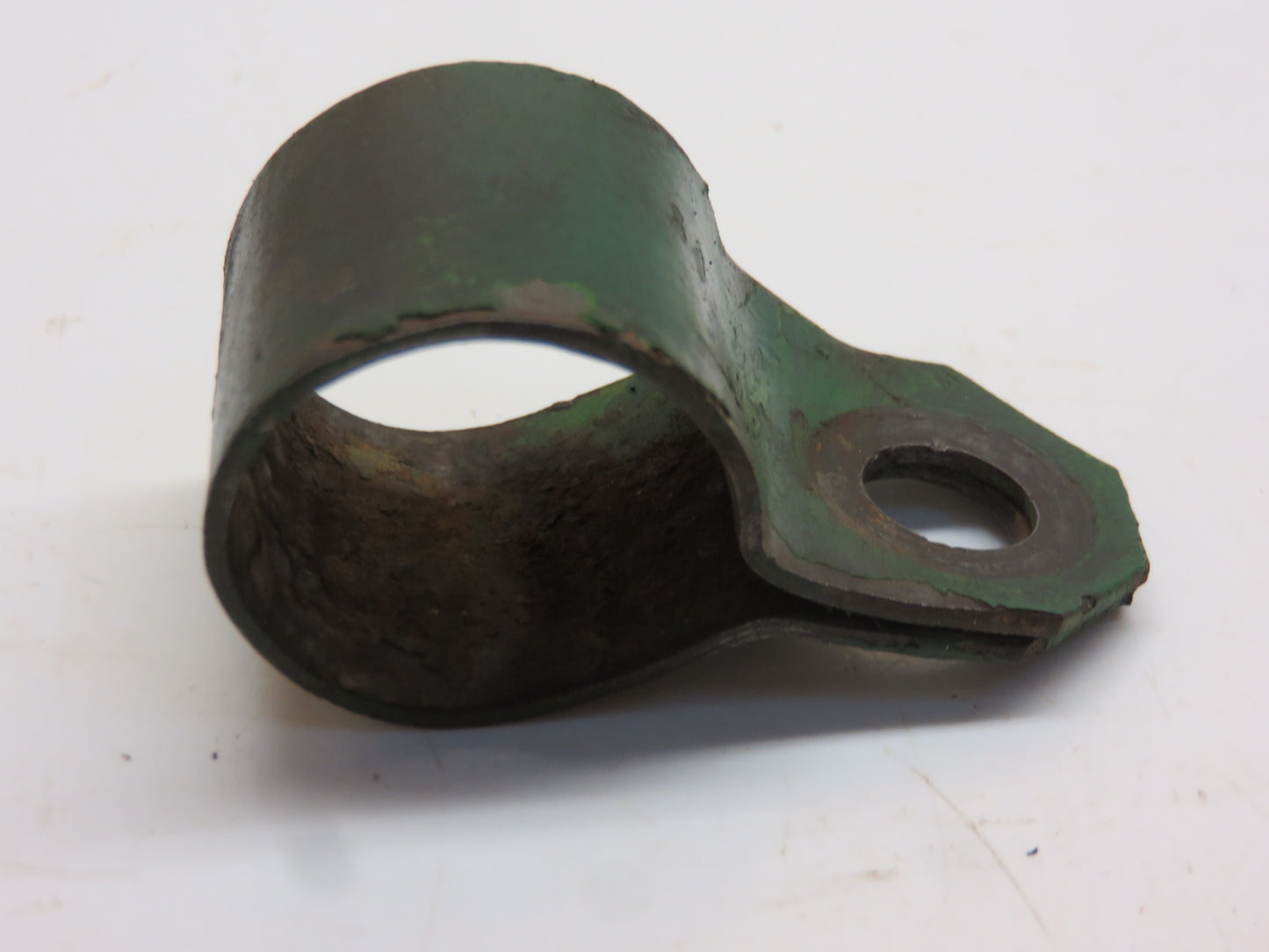 A4656R John Deere Clamp For 50, 60, 70, 80, 520, 620, 720, 820, 530, 630, 730, 830