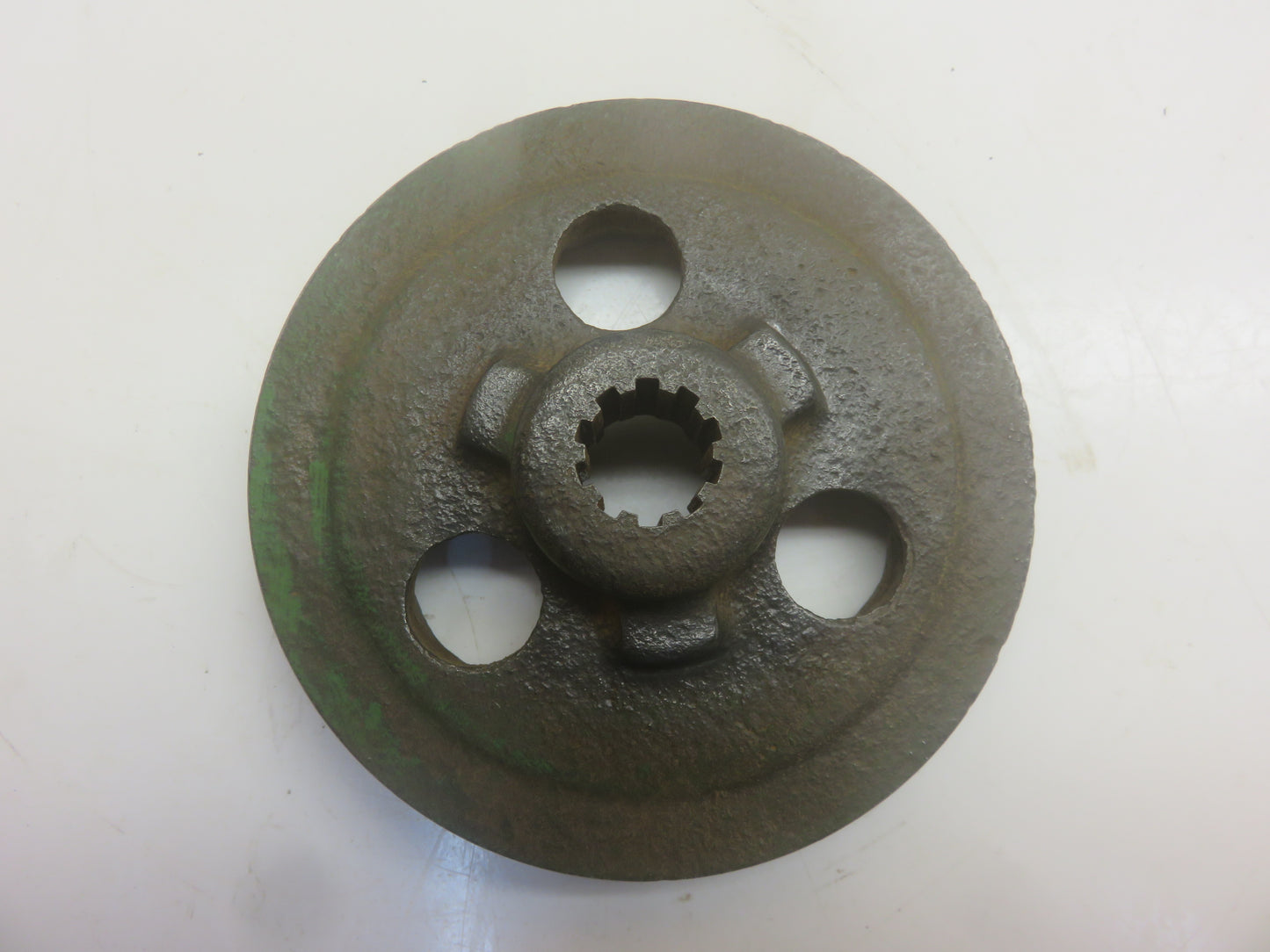 F1668R John Deere Generator Drive Pulley For 50, 60, 70, 520, 620, 720