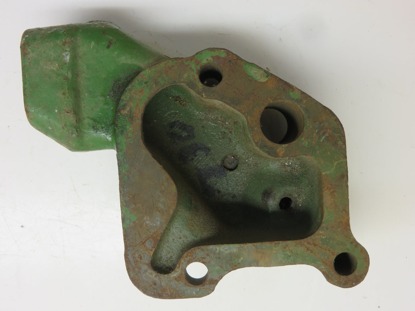 F2260R, AF2388R John Deere NOS Governor Lever Housing For Diesel 70, 720