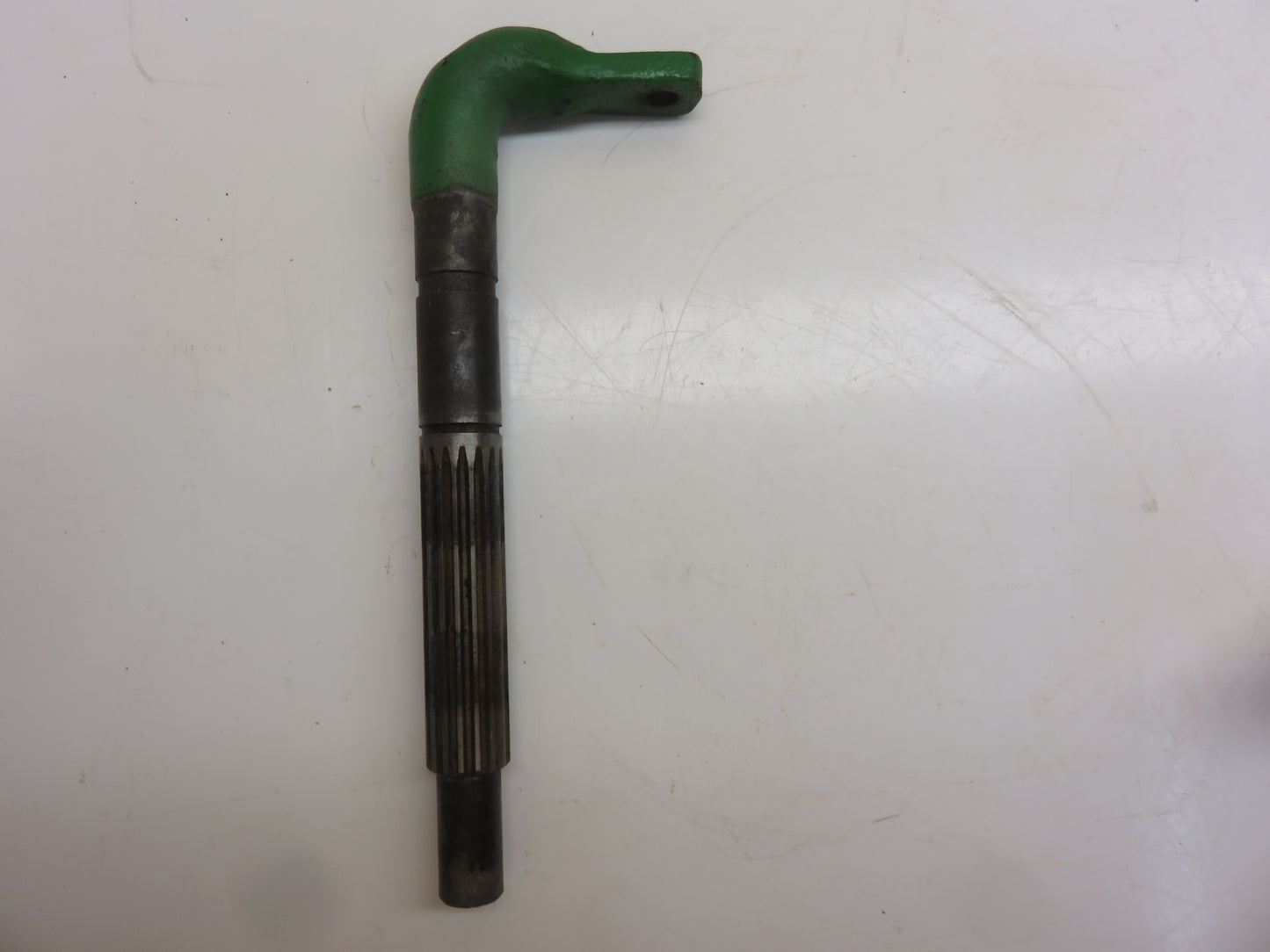 B3134R John Deere Clutch Fork Shaft For 50