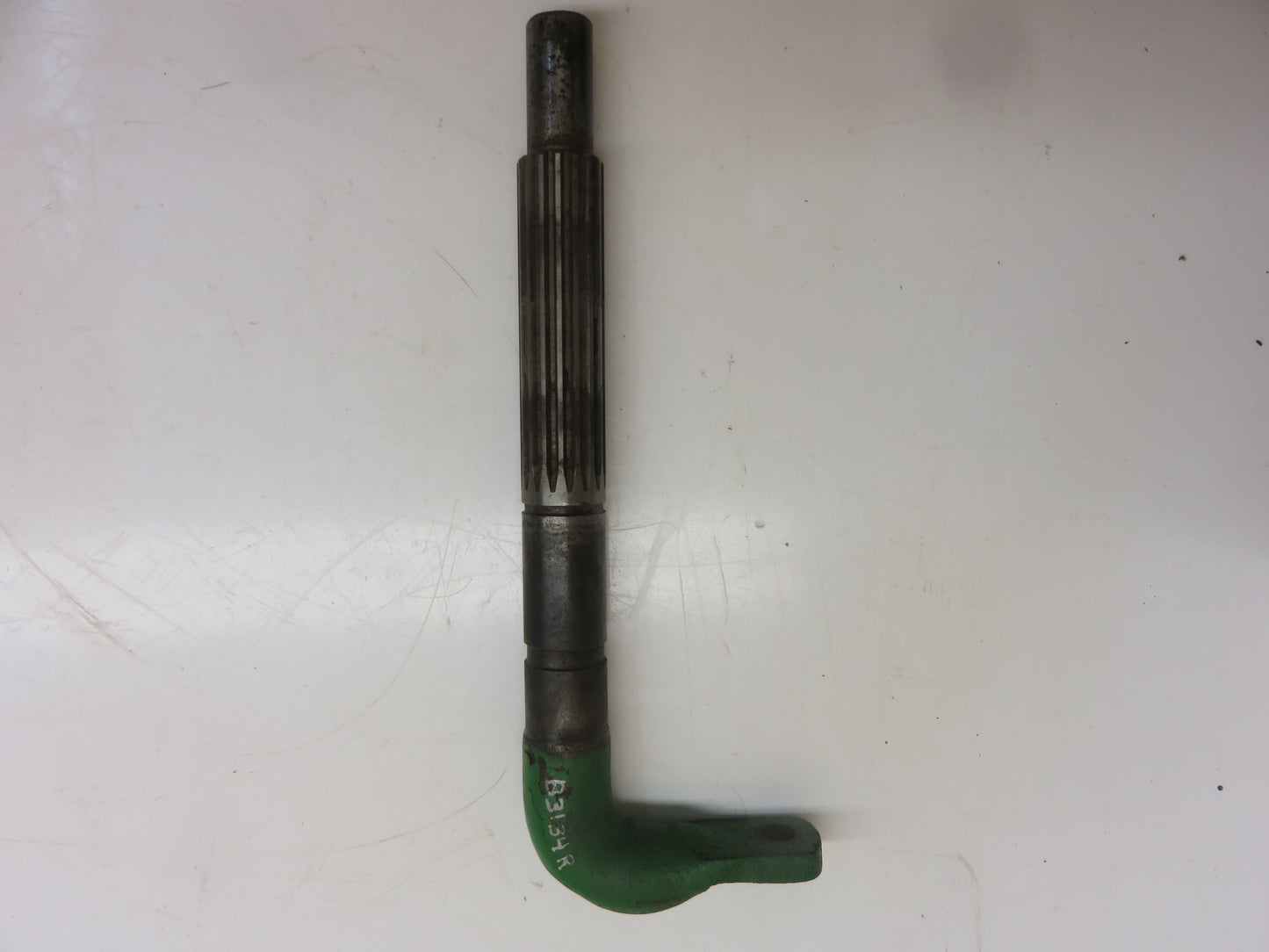 B3134R John Deere Clutch Fork Shaft For 50