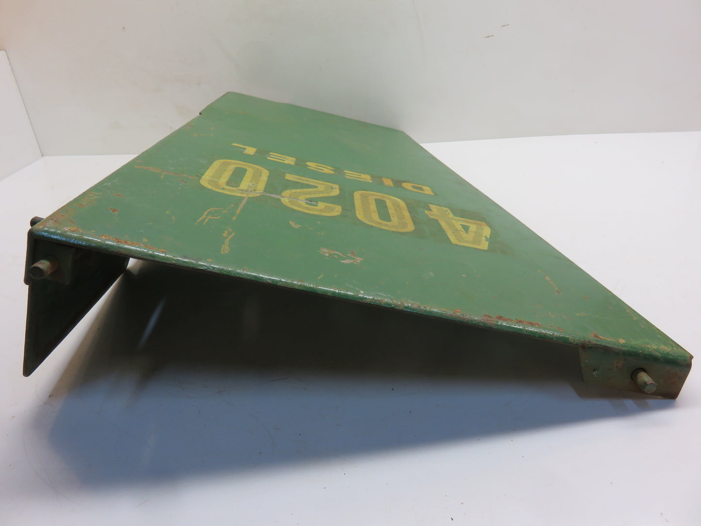 AR26770 John Deere Left Rear Engine Side Shield For 4010, 4020