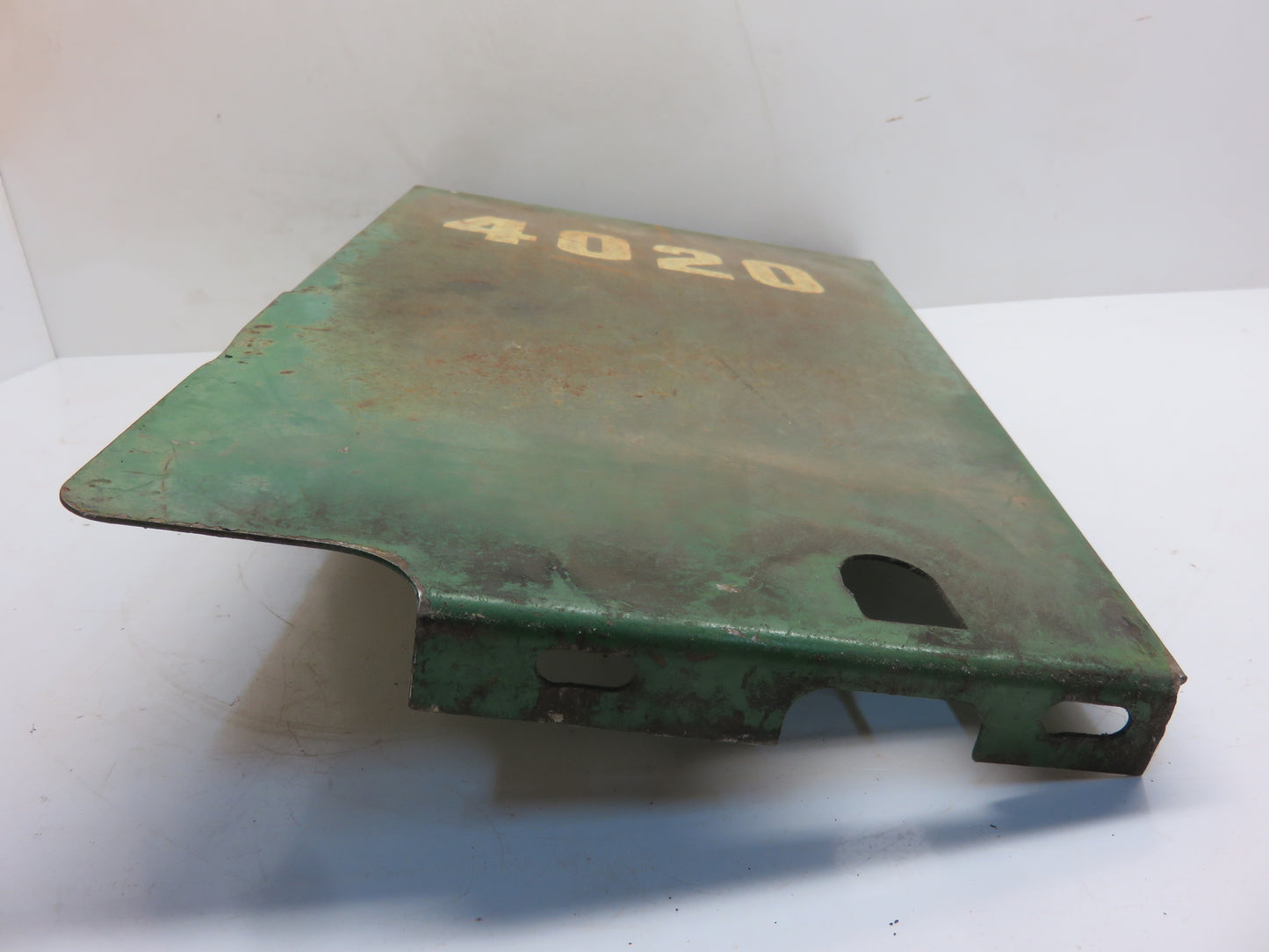 AR26769 John Deere Right Rear Engine Side Panel For 4010, 4020