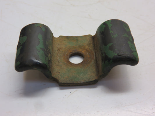 R27323 John Deere Hydraulic Line Clamp For 2510, 2520, 3010, 3020, 4000, 4010, 4020, 4320