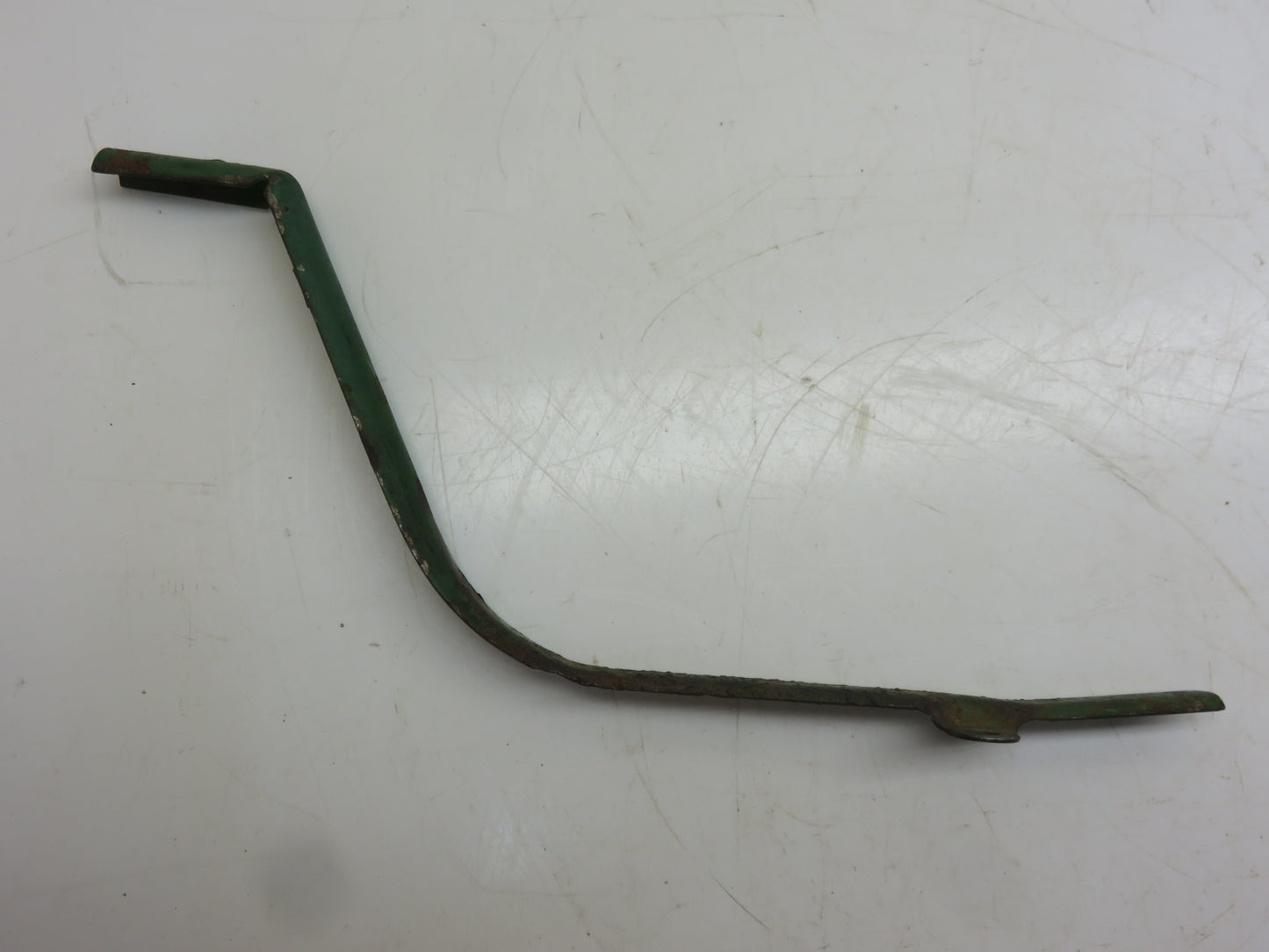 R34046 John Deere Fender Light Wire Harness Shield For 4020