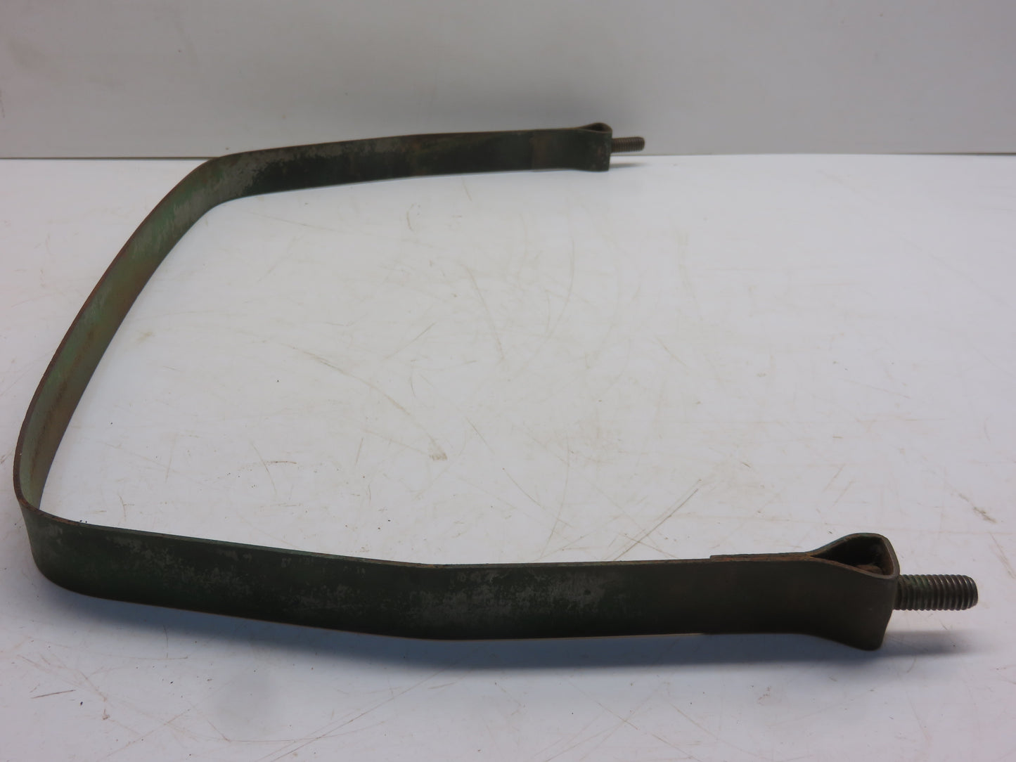 AF1482R John Deere Rear Fuel Tank Strap For 70, 720, 730