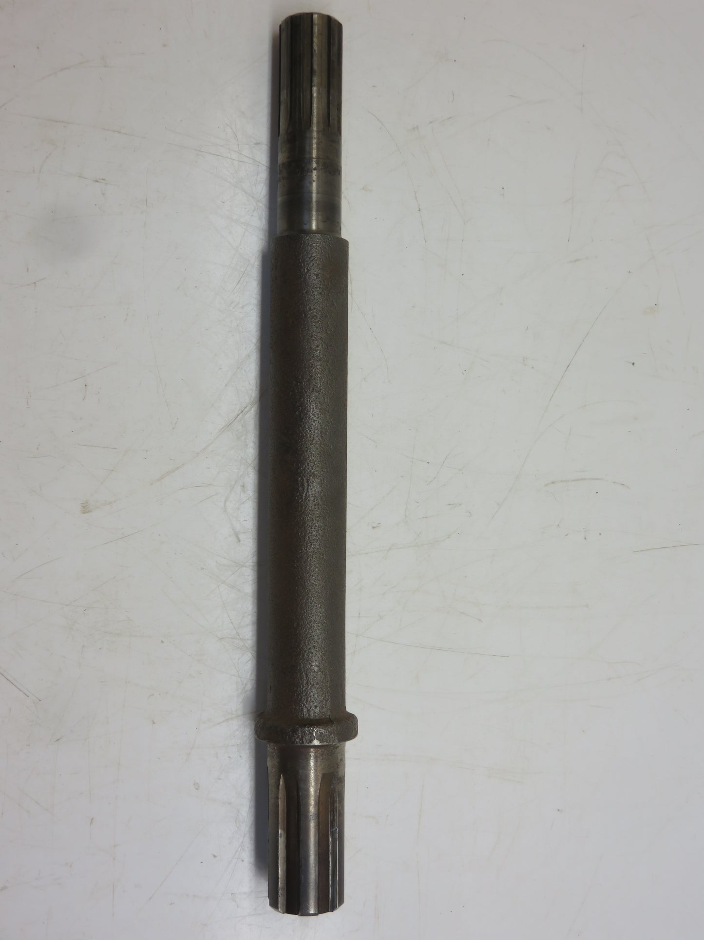 AL177T John Deere Right Hand Differential To Final Drive Shaft For L, LA, LI