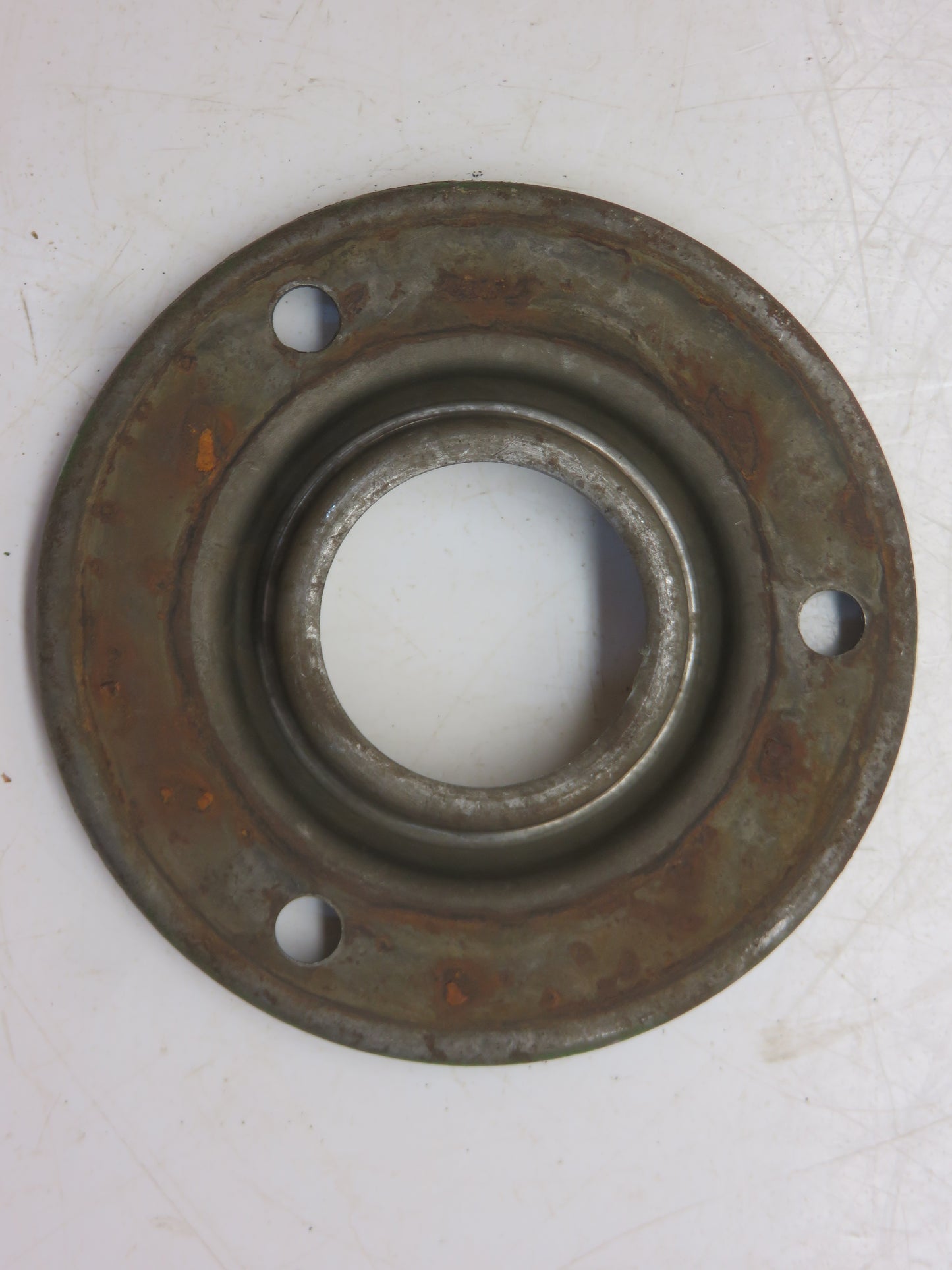 L4115T John Deere Front Crankshaft Oil Seal Plate For L, LA, LI, M, 40, 420, 430