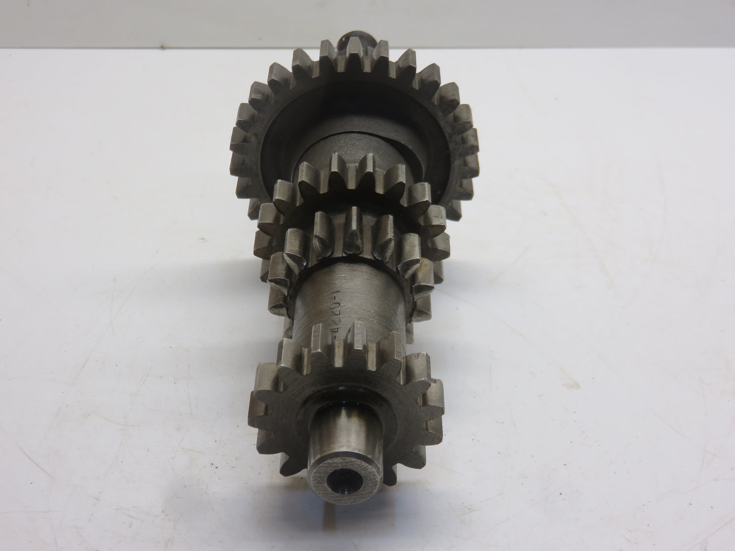 AL2715T, L4220T John Deere Complete Upper Shaft With Four Gears For LA, LI