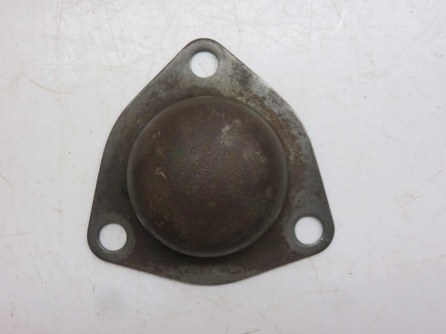 L4024T John Deere Lower Shaft Front Bearing Cover For L, LA, LI