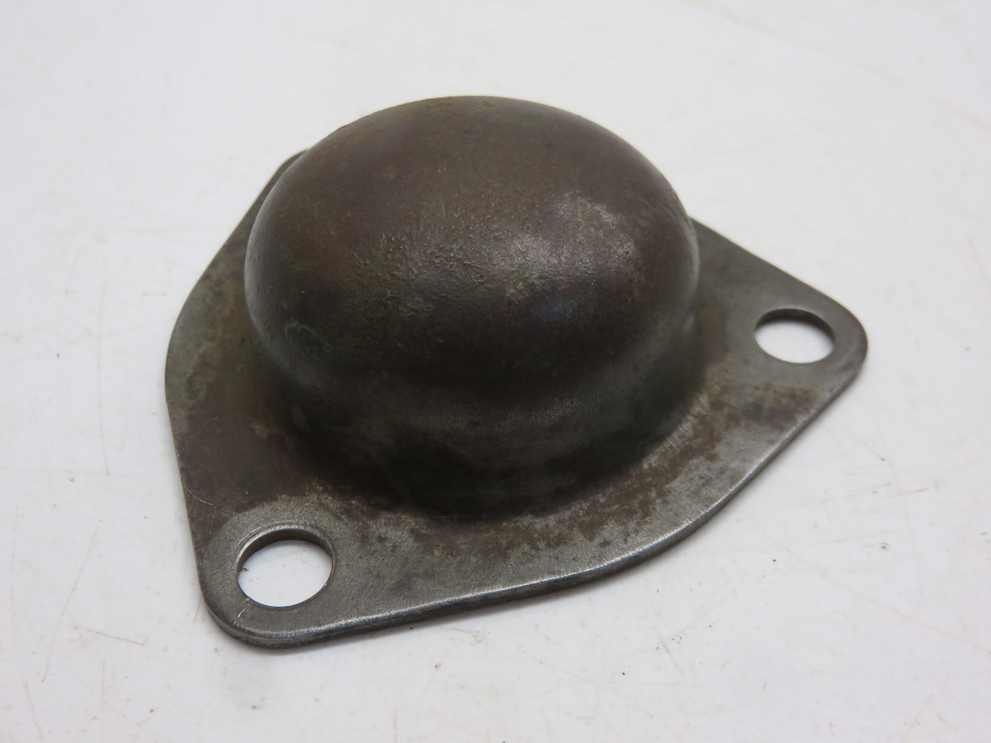 L4024T John Deere Lower Shaft Front Bearing Cover For L, LA, LI