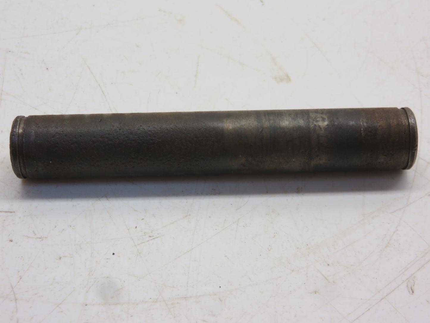 M1997T John Deere Pivot Shaft For 40, 320, 420, 330, 430, 1010