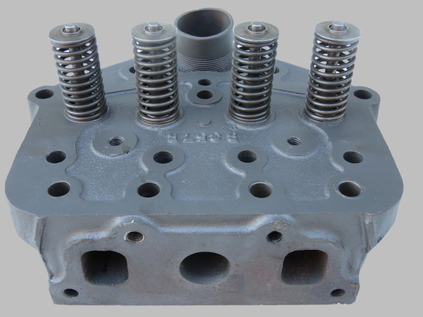 B357R, AB311R John Deere Cylinder Head For B, BR, BO