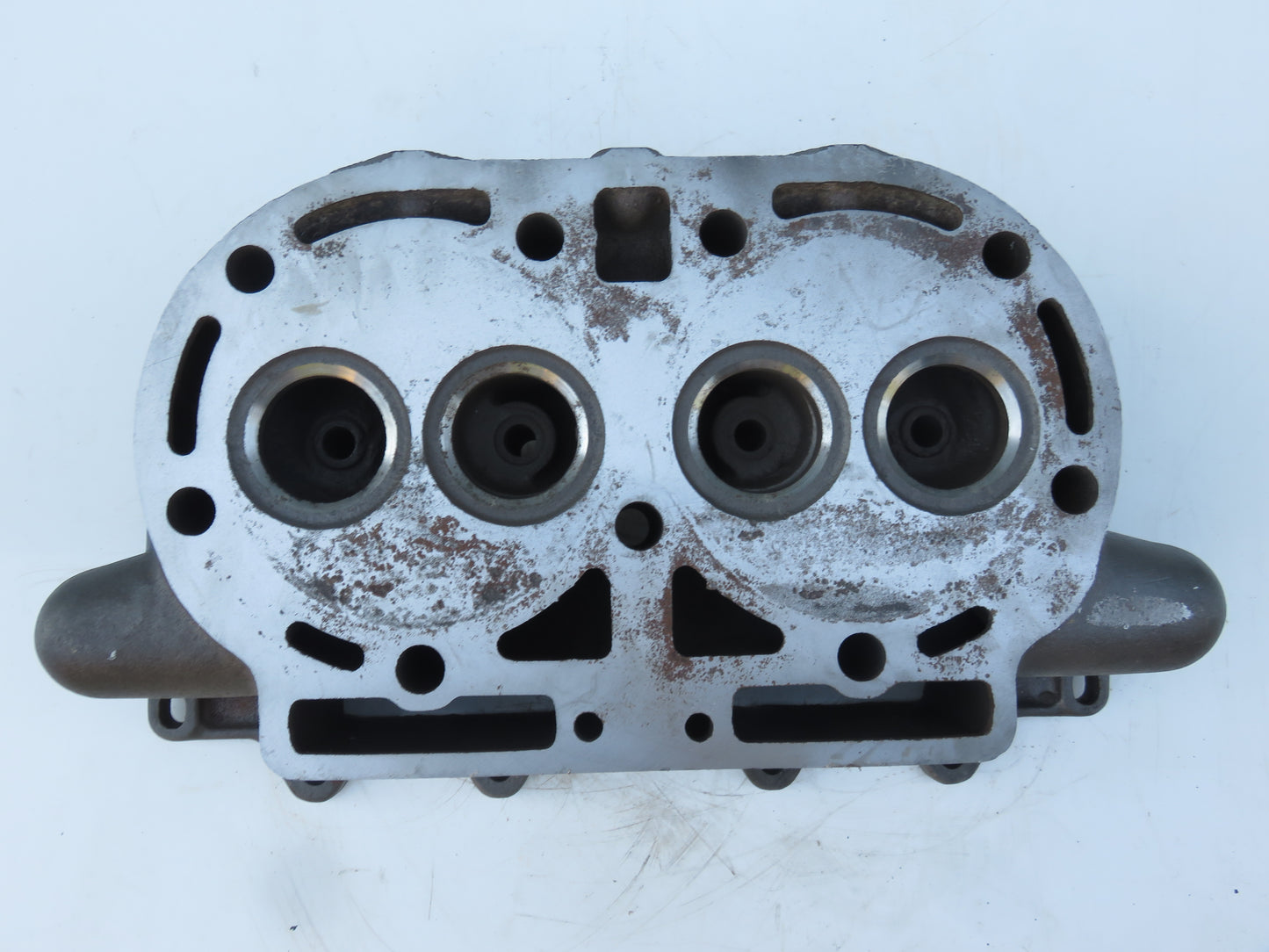 AD789R, D1718R John Deere Cylinder Head For D