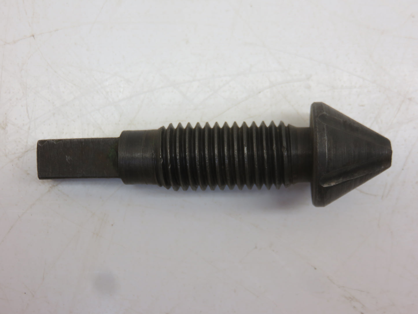 A151R John Deere Brake Adjusting Screw For A, AR, AO, B, BR, BO, G, H