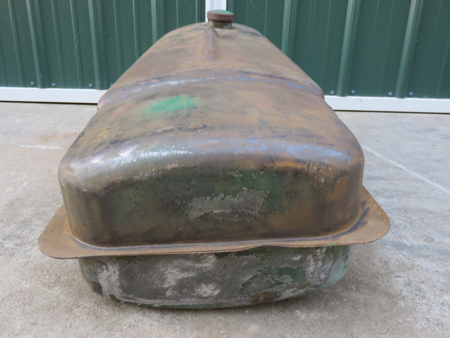 AA5057R John Deere Gas Tank For 60