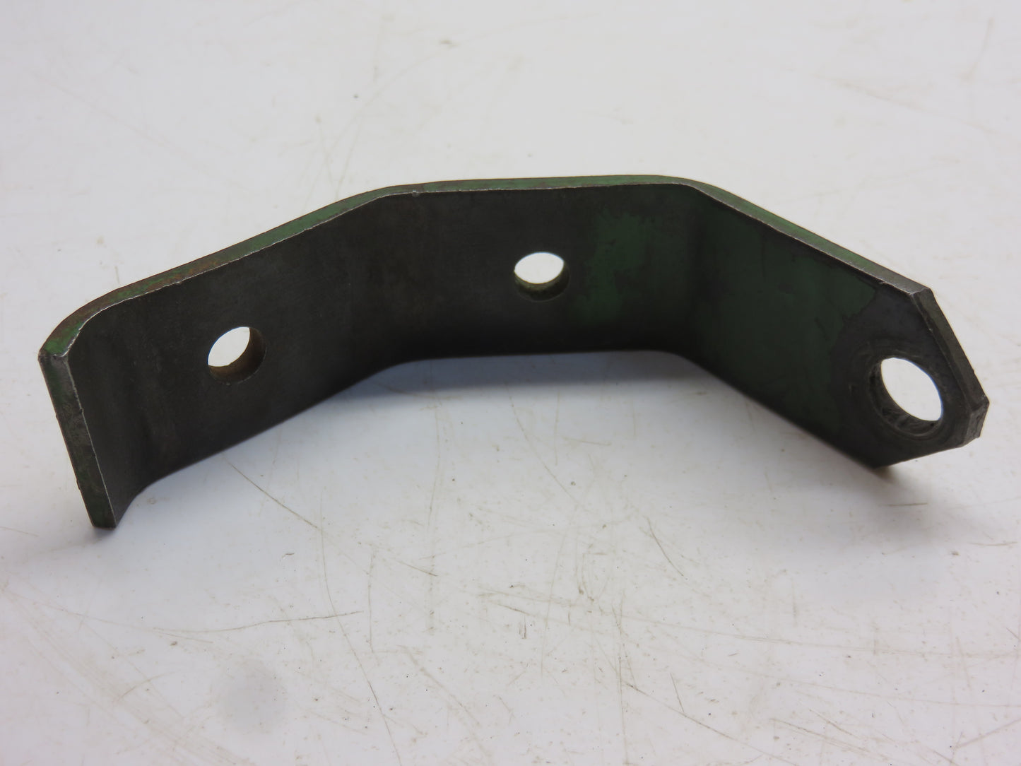 R1666R John Deere Hydraulic Line Clamp Bracket For 80, 820, 830