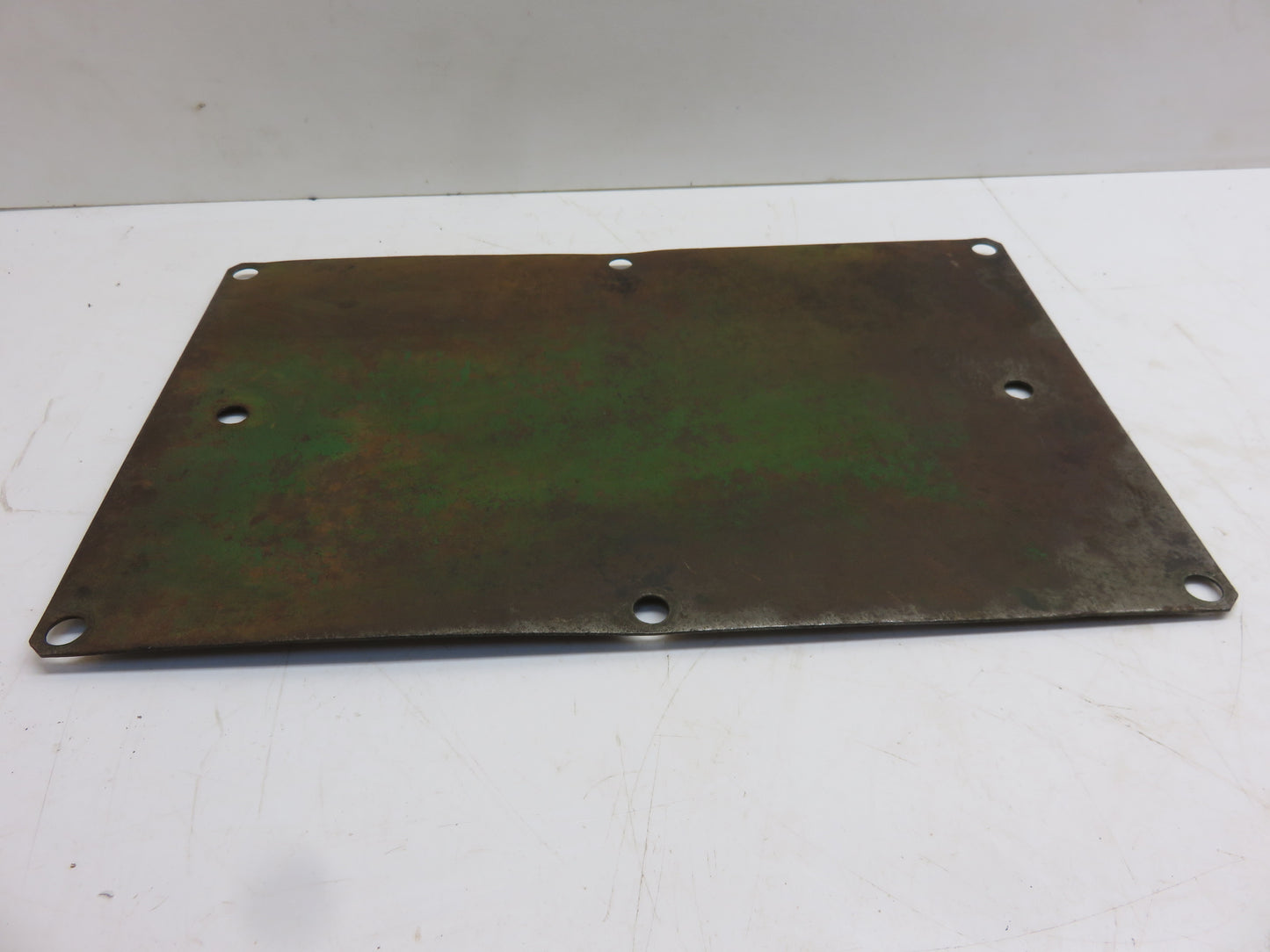 B2483R John Deere Starter Opening Cover For B, 50, 520, 530